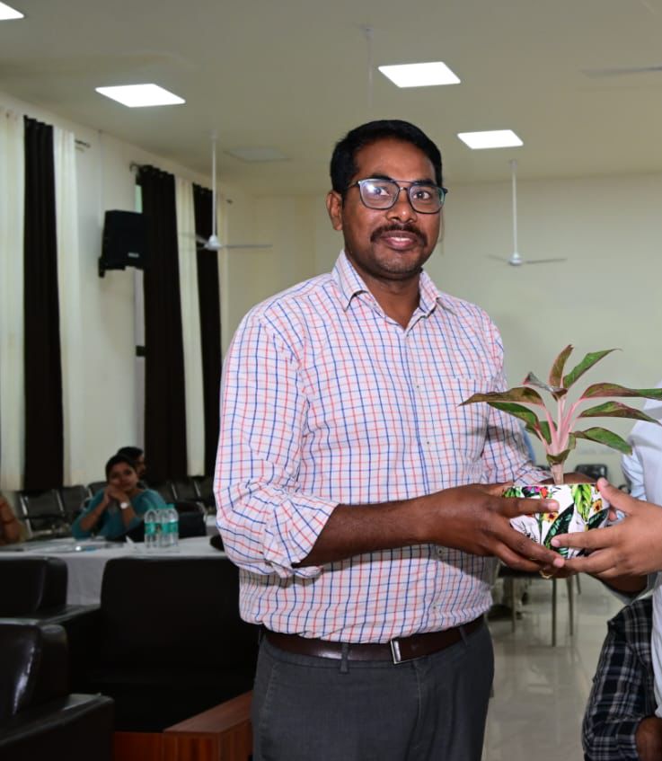 Dr. Rajeev Maurya (Associate Professor, Department of Community Medicine)